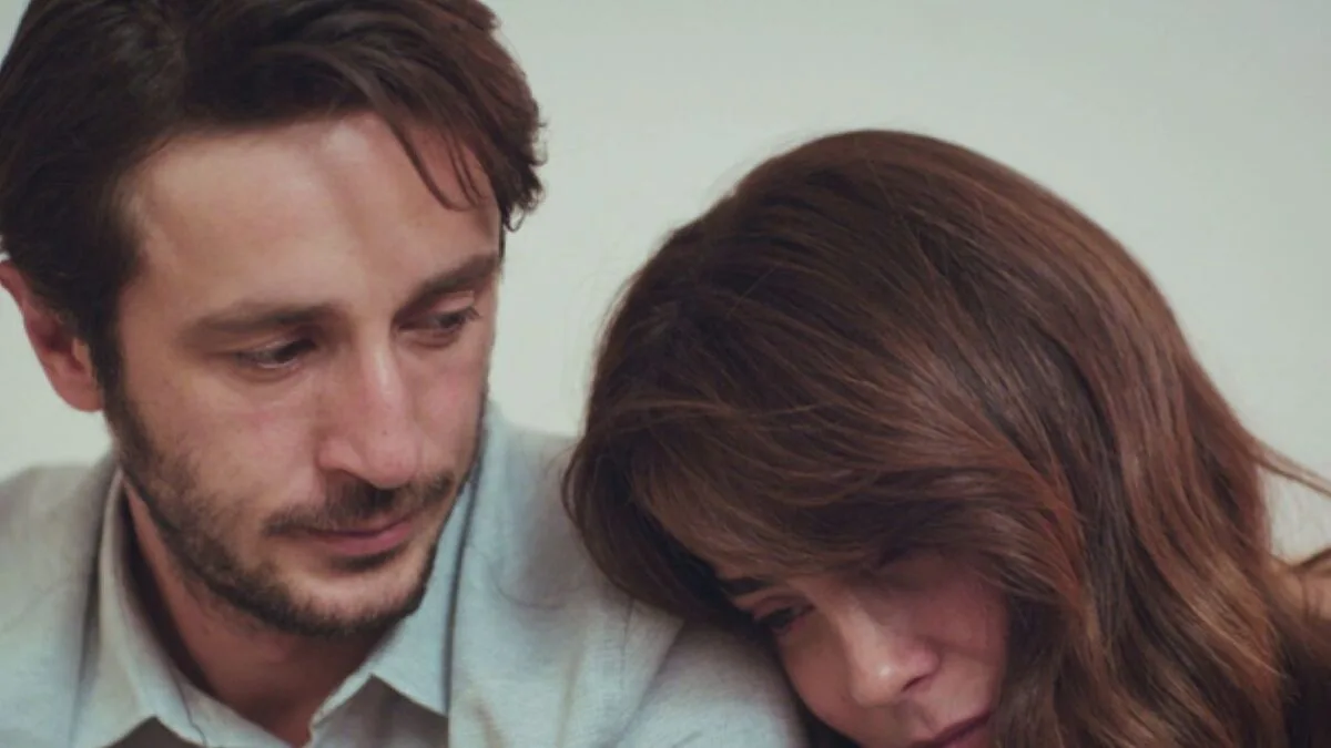 La forza di una donna trame al 17/05: Emre si dichiara a Ceyda, Sirin in  fuga
