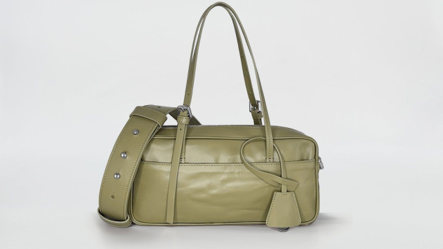 ASIA VITELLO LAVATO - Borsa in Pelle Elegante e Versatile &copy; Creative Commons