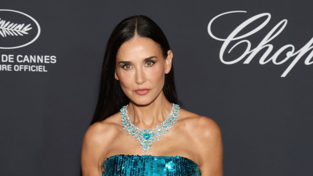 Demi Moore, a 61 anni brilla al Festival di Cannes con l'abito di ... &copy; Creative Commons