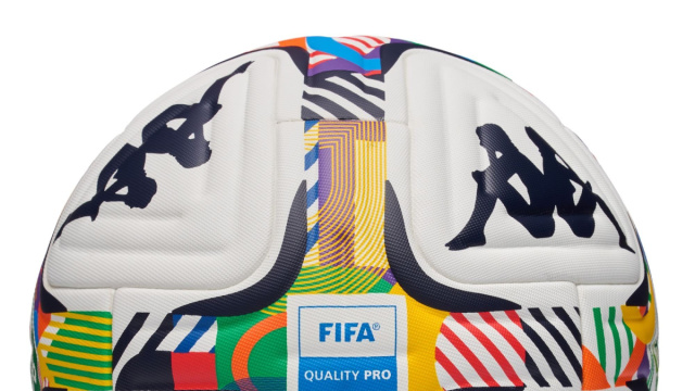 Balls Unisex KOMBAT 2026 THB FIFA Q PRO LNPB 14 Panels WHITE-BLUE ... &copy; Creative Commons