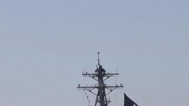Hormuz, due navi militari Usa passano lo Stretto schivando i raid ... &copy; Creative Commons
