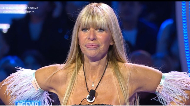 Alessandra Mussolini &copy; Canale 5.