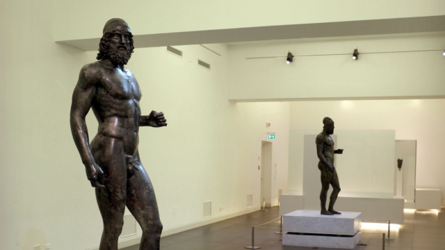 Bronzi di Riace - Wikipedia &copy; Creative Commons
