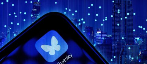 Bluesky lancia le chat di gruppo e si concentra sulle community