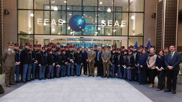 La Scuola Militare &ldquo;Nunziatella&rdquo; in visita a Bruxelles e al ... &copy; Creative Commons