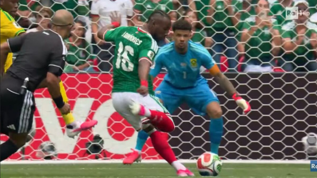 Julian Quinones segna il primo gol del Mondiale 2026 (Screenshot Rai).