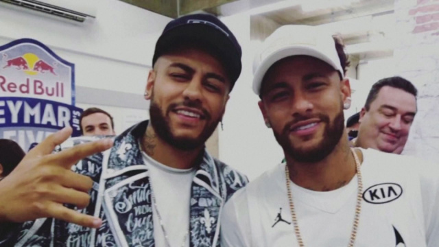 La vida Eigon Oliver: El doble de Neymar  CNN &copy; Creative Commons