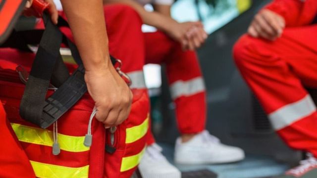 Sanitari durante il servizio - &copy; Freepik.Com