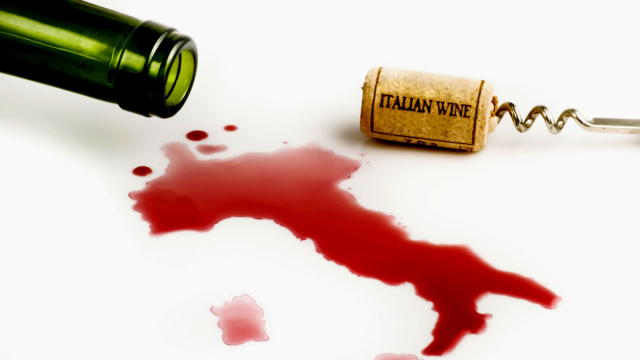 Vino campione della bilancia commerciale dell'agroalimentare ... &copy; Creative Commons