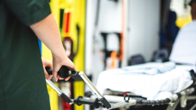 Ambulanza in azione - &copy; Freepik.Com