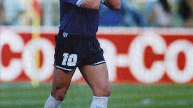 File:Diego Armando Maradona, Italia '90, Argentina-Jugoslavia.jpg ... &copy; Creative Commons