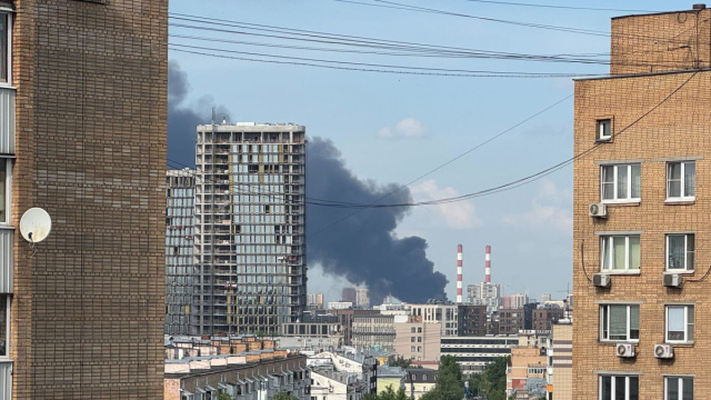 Ucraina, droni Kiev colpiscono una raffineria a Mosca a 15 km da ... &copy; Creative Commons