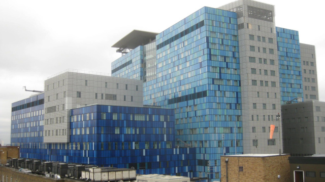 File:Royal London Hospital redevelopment.jpg - Wikipedia &copy; Creative Commons