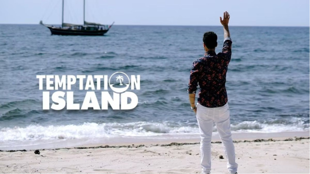 Il logo di Temptation Island e Filippo Bisciglia &copy; Mediaset.