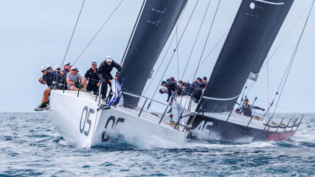 Teasing Machine e Crioula accendono Puerto Portals 52 SUPER SERIES ... &copy; Creative Commons