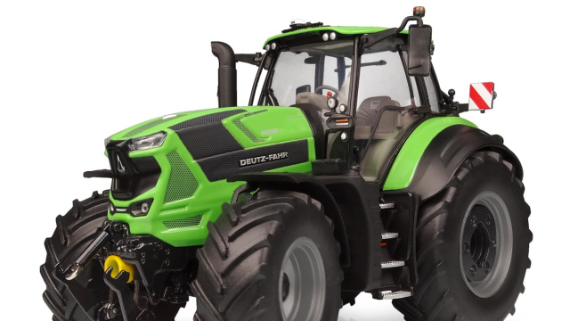 Universal Hobbies Trattore Miniatura Deutz-Fahr 8280 TTV : Amazon ... &copy; Creative Commons