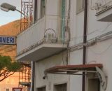 Formia, aggredisce la compagna e poi i carabinieri: arrestato un ... &copy; Creative Commons