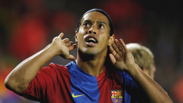 Ronaldinho si ritira: i 10 gol pi&ugrave; belli dell'uomo che ha giocato ... &copy; Creative Commons