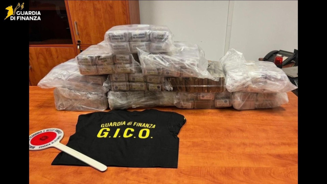 Operazione antidroga a Palermo: sei misure cautelari della Guardia ... &copy; Creative Commons