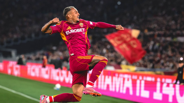 Wesley, terzino della Roma. Foto &copy; Roma