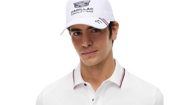 Cappellino Cadillac Tommy Hilfiger 2026 Sergio Perez Team - Bianco &copy; Creative Commons