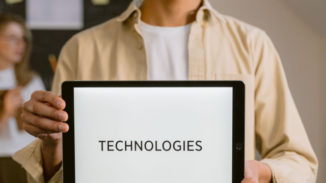 Le distorsioni della Tecnologia