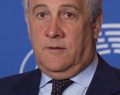 Tajani: 'Le primarie le decidono i vertici, io sono per i civici'