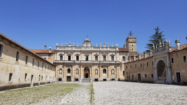 Certosa di San Lorenzo - Ministero della cultura &copy; Creative Commons