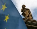 Borse europee caute: Medio Oriente e timori IA frenano gli investitori