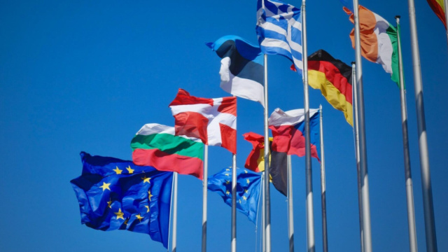 Cosa pensano i cittadini dell'Unione europea - Openpolis &copy; Creative Commons
