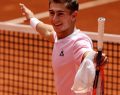 Arnaldi si ritira per virus: Cobolli in lacrime vola alla finale Slam