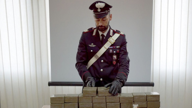 Reportweb - Cronaca - Crispano. Carabinieri scoprono deposito e ... &copy; Creative Commons