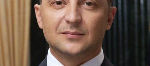 Zelensky: 'Congelare il fronte è la via più rapida per la tregua'