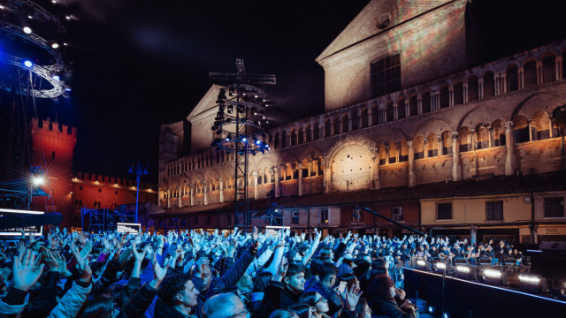 FERRARA TORNA PROTAGONISTA DELLA MUSICA: ARRIVA "SUPER KARAOKE ... &copy; Creative Commons