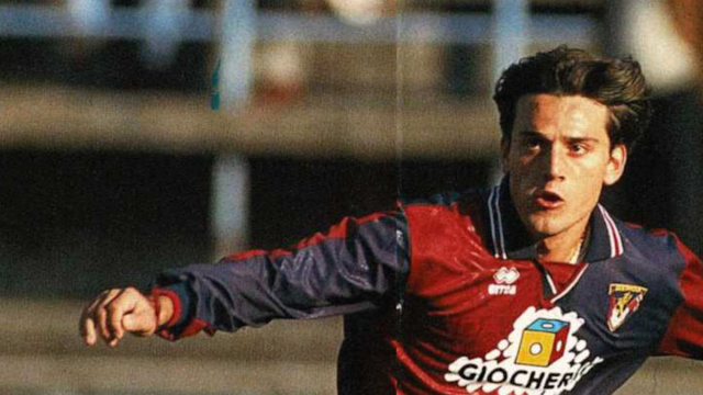 File:Vincenzo Montella - Genoa 1893 1995-96.jpg - Wikipedia &copy; Creative Commons