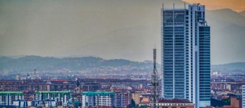 Intesa Sanpaolo lancia Opas su Mps: offerta da 30,6 miliardi di euro