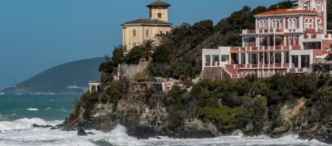 Omicidio a Livorno: 31enne trovato morto in un parcheggio
