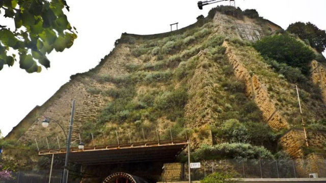 In foto il Monte Echia - Luoghi del cuore Fai.
