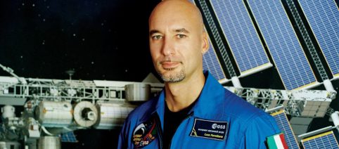 Luca Parmitano selezionato per Artemis III: l'Italia torna sulla Luna