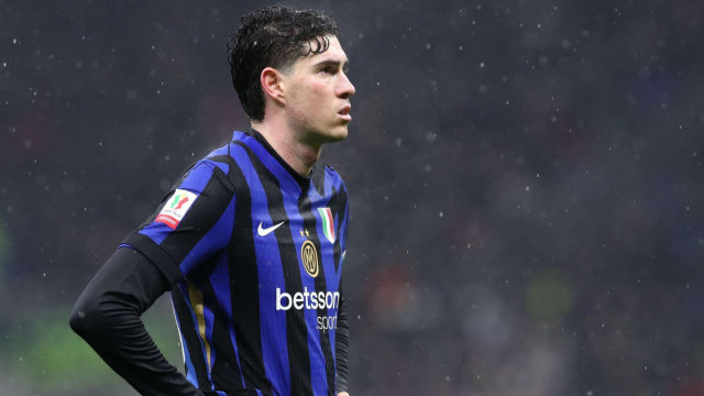 Bastoni col ghiaccio sul ginocchio: gioca Bayern Monaco-Inter? Le ... &copy; Creative Commons