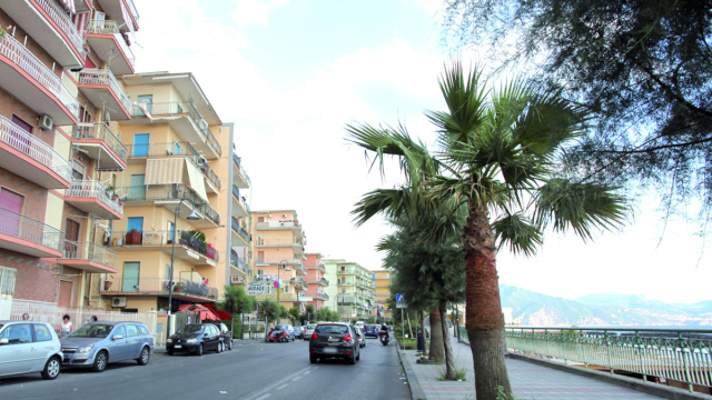 Da Torre del Greco a Massa Lubrense, stop abusivismo. Raffica di ... &copy; Creative Commons