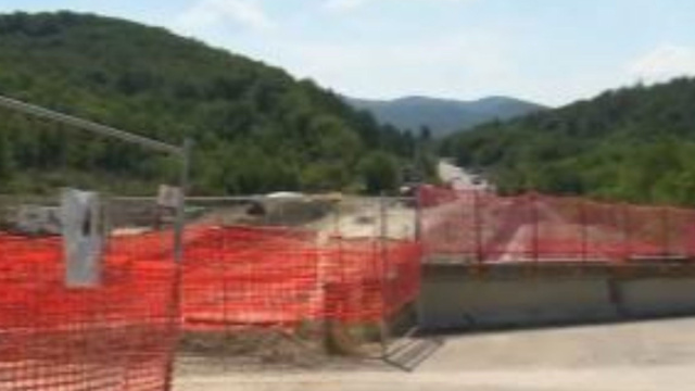 Violazioni sulla sicurezza sul lavoro al cantiere Isernia-Castel ... &copy; Creative Commons