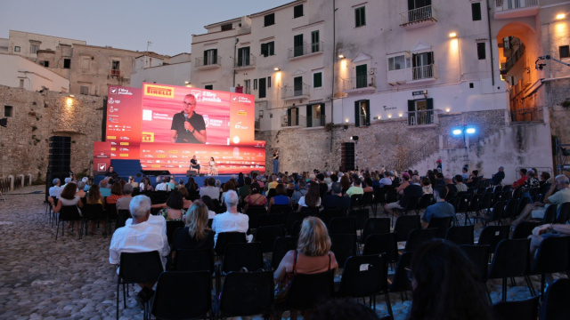 Festival Libro Possibile &ndash; Gioved&igrave; Drusilla Foer a Vieste per l ... &copy; Creative Commons