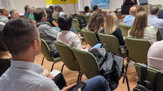 Polizia Postale: CONTRASTO ALLE TRUFFE ON LINE: INCONTRO A PALERMO ... &copy; Creative Commons