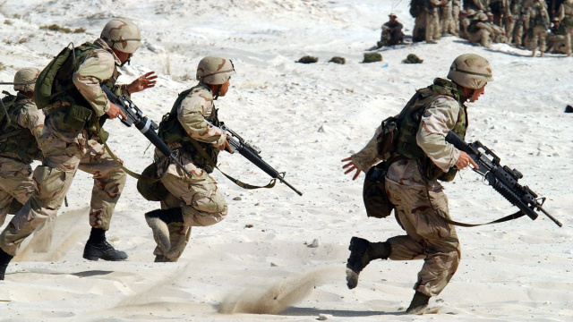 Giornata dei veterani e dei caduti nelle Malvinas presso i M... &copy; Creative Commons