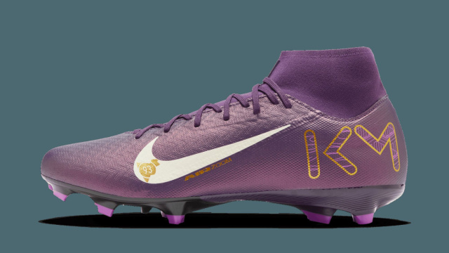 Scarpe da calcio Nike Zoom Mercurial Superfly 10 Academy 'Kylian ... &copy; Creative Commons
