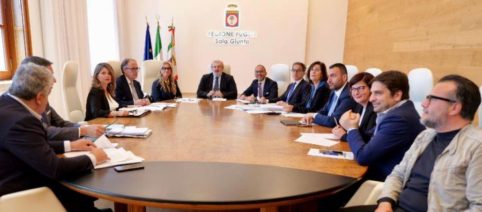 Giunta Puglia nomina 13 nuovi direttori di dipartimento: Cupertino al Lavoro