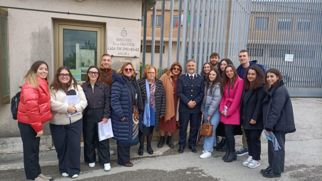 Studenti al carcere di Montacuto per una lezione speciale &copy; Creative Commons