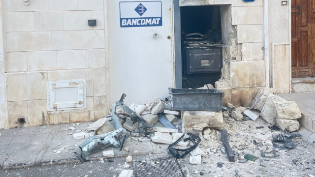 Assalto al bancomat della BCC di Ostuni: esplode lo sportello di ... &copy; Creative Commons