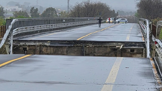 Maltempo senza sosta in Abruzzo, Molise e Puglia: ponte crolla sul ... &copy; Creative Commons